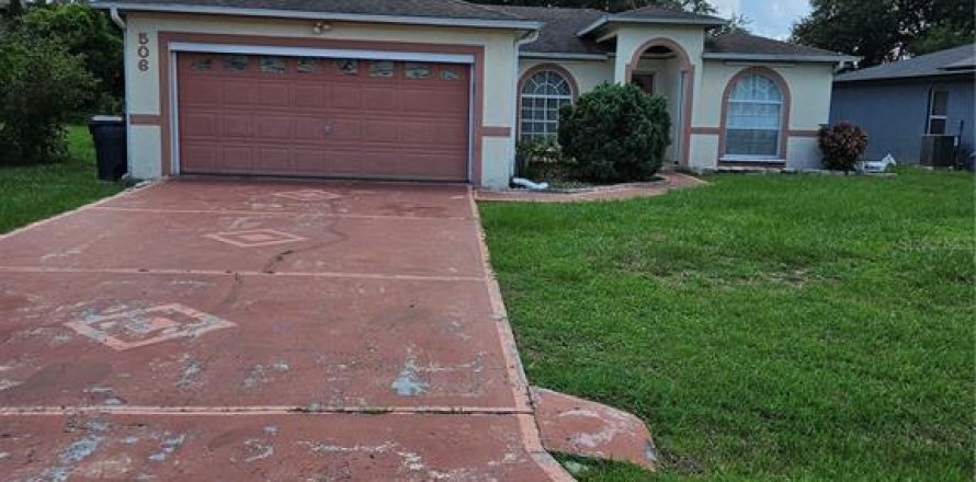 Villa ou maison à Kissimmee, Floride 3 chambres, 125.98 m2 № 1307227