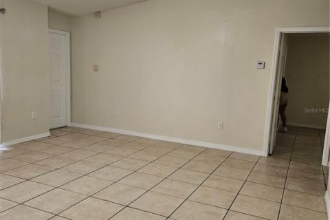 House in Kissimmee, Florida 3 bedrooms, 125.98 sq.m. № 1307227 - photo 7