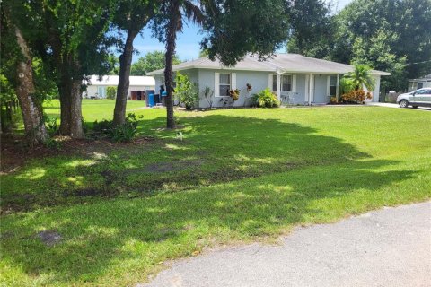 House in Okeechobee, Florida 3 bedrooms, 127.46 sq.m. № 1307493 - photo 3