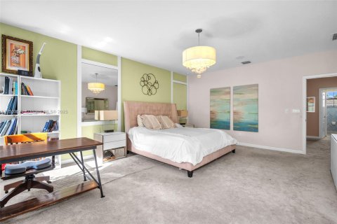 Casa en venta en Lake Worth, Florida, 5 dormitorios, 260.96 m2 № 910872 - foto 20