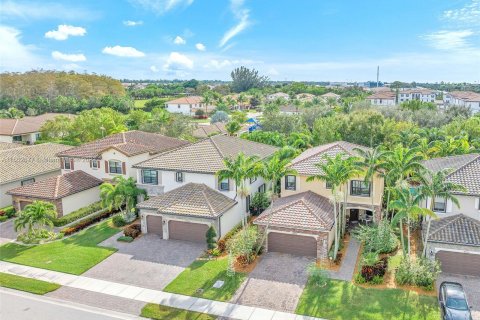 Villa ou maison à vendre à Lake Worth, Floride: 5 chambres, 260.96 m2 № 910872 - photo 28