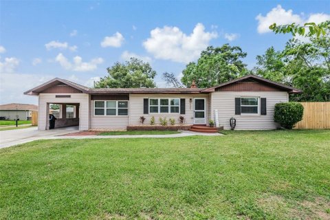 Villa ou maison à vendre à Dade City, Floride: 3 chambres, 113.9 m2 № 1317042 - photo 1