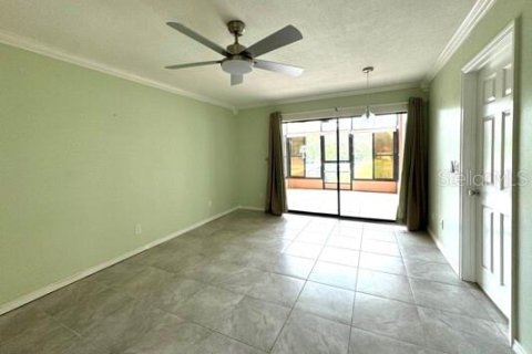 Condo in New Port Richey, Florida, 2 bedrooms  № 1317041 - photo 21