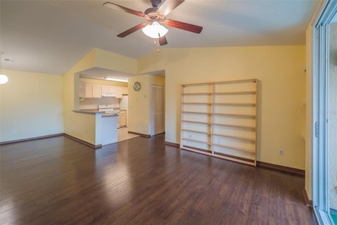 Condominio en venta en Orlando, Florida, 2 dormitorios, 93.18 m2 № 907998 - foto 13