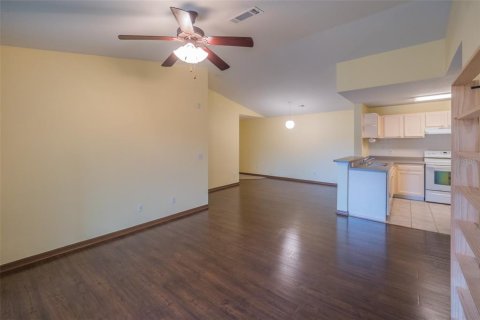 Condominio en venta en Orlando, Florida, 2 dormitorios, 93.18 m2 № 907998 - foto 12