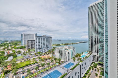 Condominio en alquiler en Miami, Florida, 3 dormitorios, 103.12 m2 № 956246 - foto 4
