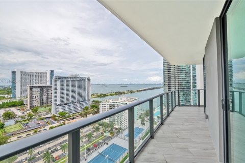 Condominio en alquiler en Miami, Florida, 3 dormitorios, 103.12 m2 № 956246 - foto 14