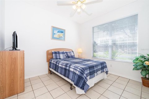 Villa ou maison à vendre à Kissimmee, Floride: 4 chambres, 143.26 m2 № 1273284 - photo 16