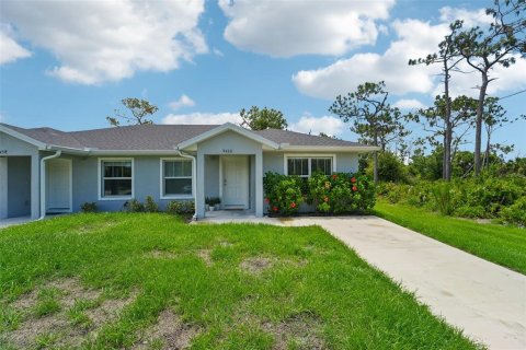 Commercial property in Englewood, Florida 8 bedrooms, 194.72 sq.m. № 1273285 - photo 30