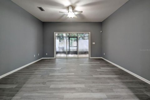 Touwnhouse à vendre à Jacksonville, Floride: 2 chambres, 123.28 m2 № 1286823 - photo 11