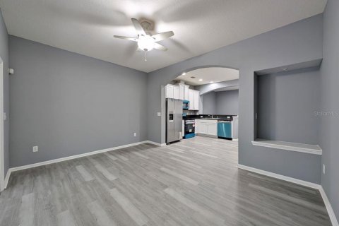 Touwnhouse à vendre à Jacksonville, Floride: 2 chambres, 123.28 m2 № 1286823 - photo 10