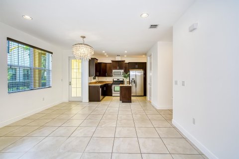 Townhouse in Sunrise, Florida 3 bedrooms, 175.21 sq.m. № 1135068 - photo 17