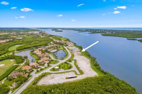 Villa ou maison à vendre à Vero Beach, Floride: 4 chambres, 352.84 m2 № 970558 - photo 13