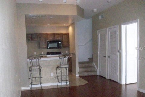 Adosado en venta en Kissimmee, Florida, 3 dormitorios, 120.4 m2 № 1312071 - foto 6