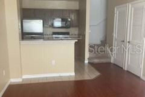 Townhouse in Kissimmee, Florida 3 bedrooms, 120.4 sq.m. № 1312071 - photo 4