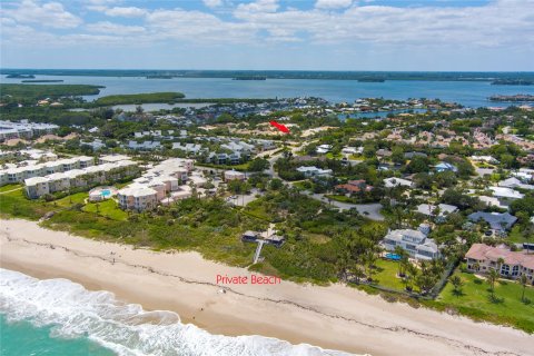 Casa en venta en Vero Beach, Florida, 3 dormitorios, 226.77 m2 № 1141278 - foto 3