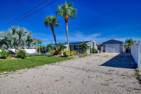 Villa ou maison à vendre à Englewood, Floride: 2 chambres, 92.9 m2 № 1360165 - photo 3