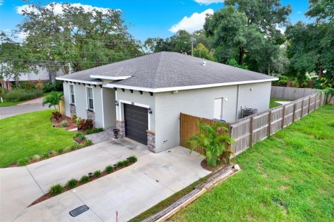 Villa ou maison à vendre à Tampa, Floride: 3 chambres, 141.86 m2 № 1360168 - photo 3