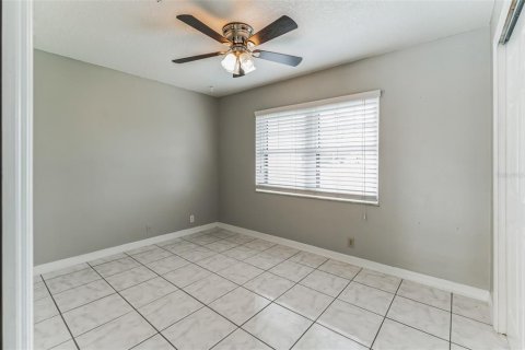 Villa ou maison à vendre à Kissimmee, Floride: 4 chambres, 153.1 m2 № 1250170 - photo 25