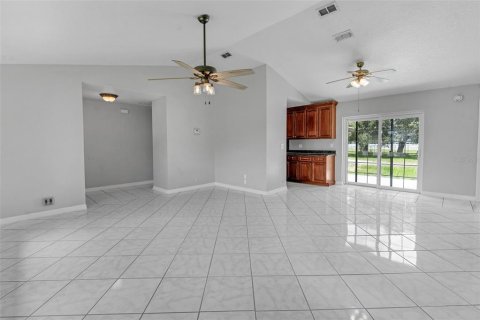 Villa ou maison à vendre à Kissimmee, Floride: 4 chambres, 153.1 m2 № 1250170 - photo 6