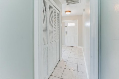 Villa ou maison à vendre à Kissimmee, Floride: 4 chambres, 153.1 m2 № 1250170 - photo 19