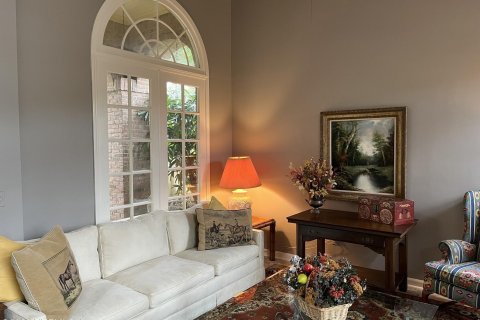 Villa ou maison à louer à Jacksonville, Floride: 2 chambres, 164.99 m2 № 889629 - photo 4