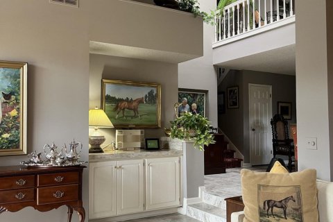 Villa ou maison à louer à Jacksonville, Floride: 2 chambres, 164.99 m2 № 889629 - photo 2