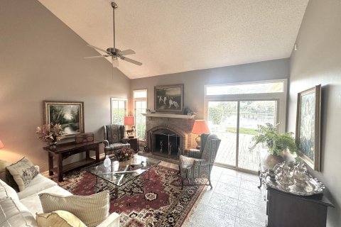 Villa ou maison à louer à Jacksonville, Floride: 2 chambres, 164.99 m2 № 889629 - photo 24