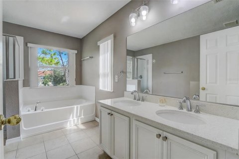 Touwnhouse à vendre à Kissimmee, Floride: 4 chambres, 181.53 m2 № 1350536 - photo 20