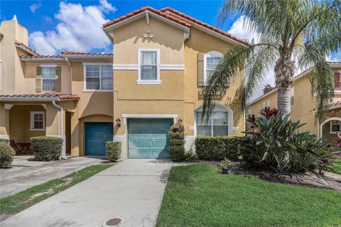 Adosado en venta en Kissimmee, Florida, 4 dormitorios, 181.53 m2 № 1350536 - foto 1