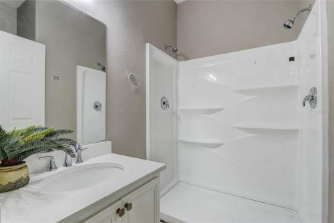 Touwnhouse à vendre à Kissimmee, Floride: 4 chambres, 181.53 m2 № 1350536 - photo 16