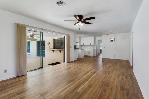 Villa ou maison à vendre à North Palm Beach, Floride: 4 chambres, 204.11 m2 № 1014151 - photo 16