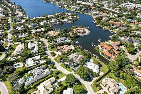 Casa en venta en North Palm Beach, Florida, 4 dormitorios, 276.2 m2 № 1096731 - foto 18