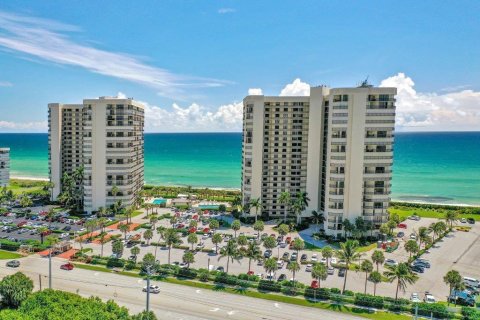 Condominio en venta en Jensen Beach, Florida, 2 dormitorios, 113.71 m2 № 1096527 - foto 13