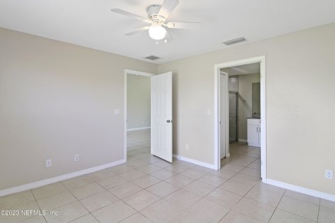 Commercial property in Cape Coral, Florida 6 bedrooms, 216.83 sq.m. № 771132 - photo 10