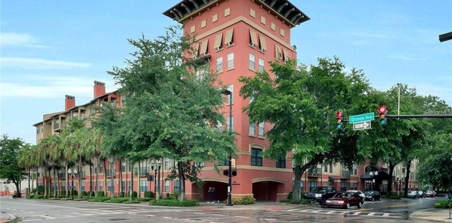 Condo in Orlando, Florida, 1 bedroom  № 1350715