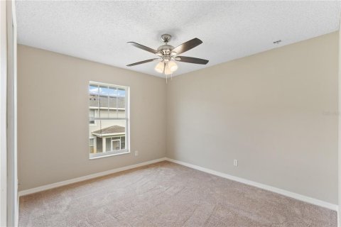 Townhouse in Kissimmee, Florida 3 bedrooms, 128.39 sq.m. № 1386960 - photo 23