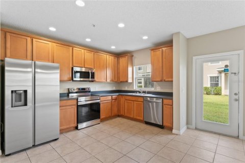 Townhouse in Kissimmee, Florida 3 bedrooms, 128.39 sq.m. № 1386960 - photo 13