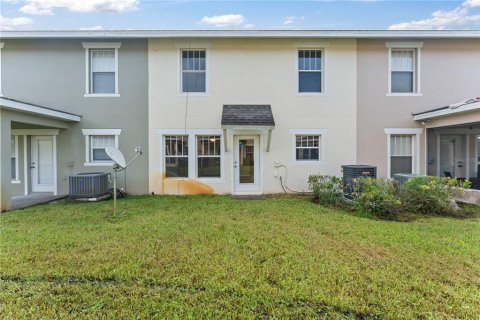 Townhouse in Kissimmee, Florida 3 bedrooms, 128.39 sq.m. № 1386960 - photo 29