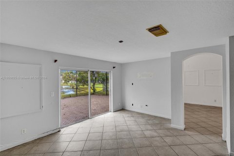 Villa ou maison à vendre à Lake Worth, Floride: 3 chambres, 164.62 m2 № 1345331 - photo 14