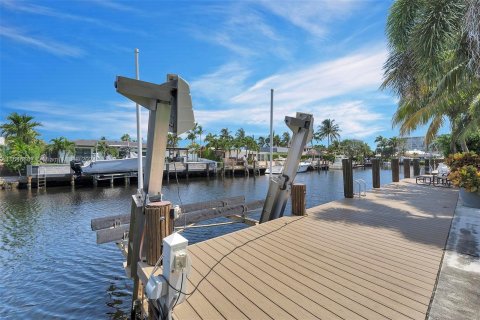 Casa en venta en Pompano Beach, Florida, 3 dormitorios, 181.16 m2 № 1345330 - foto 22