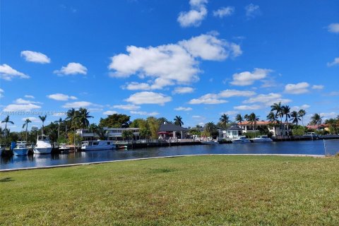 Copropriété à louer à Hallandale Beach, Floride: 2 chambres, 112.41 m2 № 1345195 - photo 28