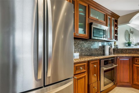 Condo in Fort Lauderdale, Florida, 2 bedrooms  № 1186637 - photo 12