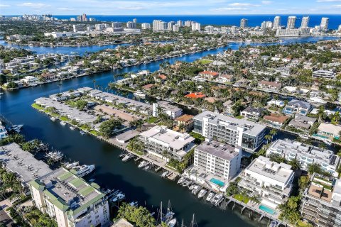 Copropriété à vendre à Fort Lauderdale, Floride: 2 chambres, 74.32 m2 № 1186637 - photo 24