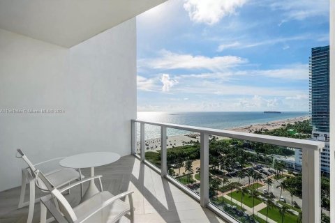 Copropriété à vendre à Miami Beach, Floride: 2 chambres, 143.35 m2 № 1172579 - photo 13