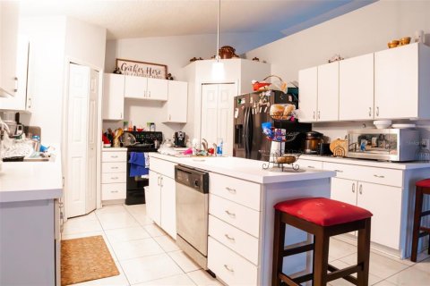 Casa en venta en Kissimmee, Florida, 4 dormitorios, 196.02 m2 № 1335114 - foto 11