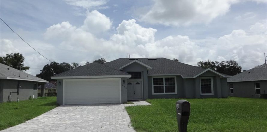 Casa en DeLand, Florida 3 dormitorios, 173.82 m2 № 1353181