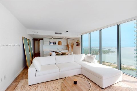 Condominio en venta en Miami, Florida, 1 dormitorio, 83.43 m2 № 1177667 - foto 2