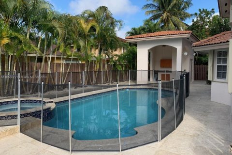 Villa ou maison à louer à Miami, Floride: 5 chambres, 213.77 m2 № 1357076 - photo 27