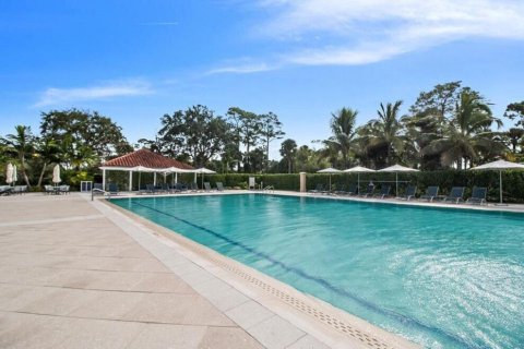 Villa ou maison à vendre à West Palm Beach, Floride: 4 chambres, 304.16 m2 № 1133028 - photo 30